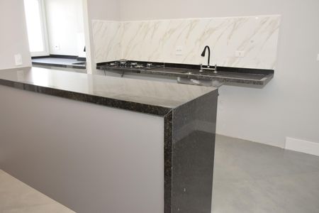 Apartamento para alugar com 82m², 2 quartos e 2 vagasCozinha
