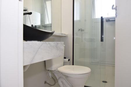 Apartamento para alugar com 82m², 2 quartos e 2 vagasBanheiro