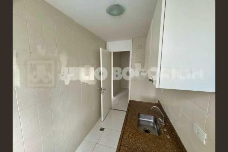 Apartamento à venda com 65m², 1 quarto e 1 vaga