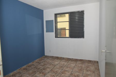Quarto 1 de apartamento para alugar com 2 quartos, 47m² em Parque Jane, Embu das Artes