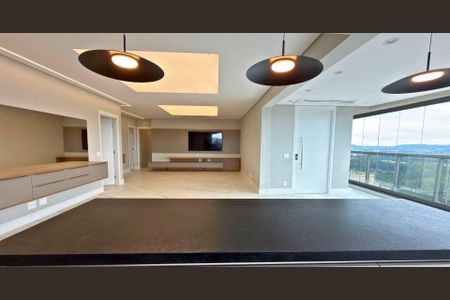 Apartamento à venda com 4 quartos, 244m² em Alphaville Empresarial, Barueri