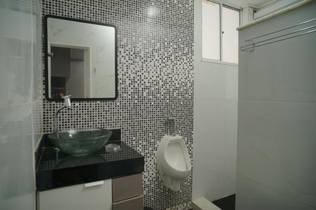 Casa para alugar com 330m², 3 quartos e 3 vagas Casa para alugar com 330m², 3 quartos e 3 vagasBanheiro anexo