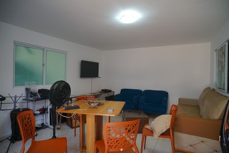 Casa para alugar com 330m², 3 quartos e 3 vagas Casa para alugar com 330m², 3 quartos e 3 vagasAnexo