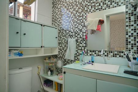 Casa para alugar com 330m², 3 quartos e 3 vagas Casa para alugar com 330m², 3 quartos e 3 vagasBanheiro do Quarto 2