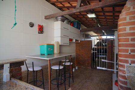 Casa para alugar com 330m², 3 quartos e 3 vagas Casa para alugar com 330m², 3 quartos e 3 vagasChurrasqueira