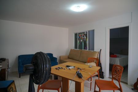 Casa para alugar com 330m², 3 quartos e 3 vagas Casa para alugar com 330m², 3 quartos e 3 vagasAnexo