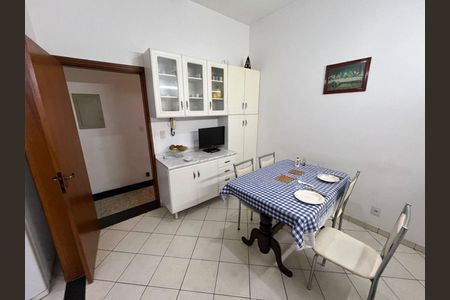 Casa à venda com 3 quartos, 215m² em Lapa, São Paulo
