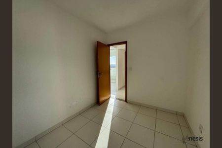 Apartamento à venda com 3 quartos, 74m² em Estrela do Oriente, Belo Horizonte