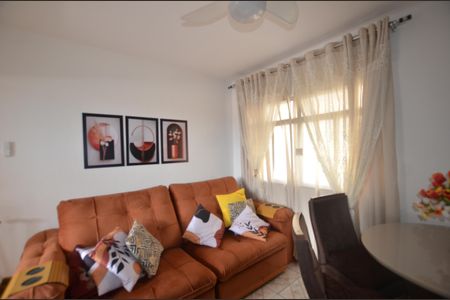 Sala de apartamento para alugar com 2 quartos, 65m² em Marechal Hermes, Rio de Janeiro