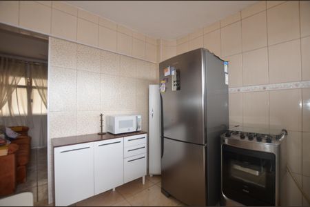 Apartamento para alugar com 65m², 2 quartos e 1 vagaCozinha
