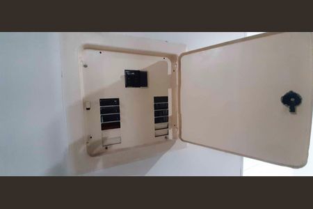 Apartamento para alugar com 56m², 2 quartos e 1 vagaQuadro de Luz