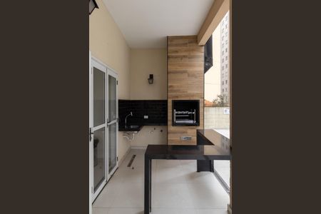 Apartamento à venda com 49m², 2 quartos e 1 vaga Apartamento à venda com 49m², 2 quartos e 1 vagaÁrea Comum - Churrasqueira