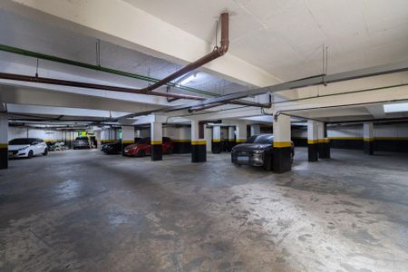 Apartamento à venda com 49m², 2 quartos e 1 vaga Apartamento à venda com 49m², 2 quartos e 1 vagaÁrea Comum - Garagem