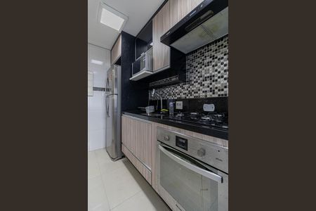 Apartamento à venda com 49m², 2 quartos e 1 vaga Apartamento à venda com 49m², 2 quartos e 1 vagaCozinha e Área de Serviço