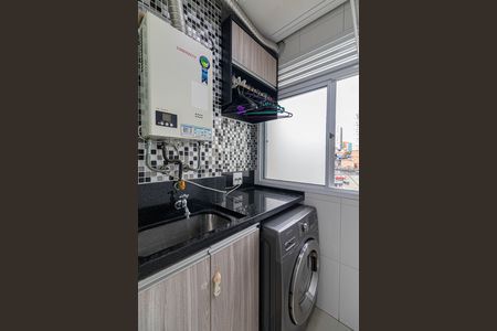 Apartamento à venda com 49m², 2 quartos e 1 vaga Apartamento à venda com 49m², 2 quartos e 1 vagaCozinha e Área de Serviço