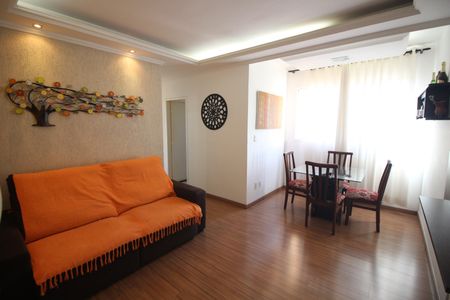 Apartamento à venda com 62m², 3 quartos e 1 vagaSala