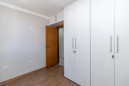Apartamento para alugar com 95m², 3 quartos e 2 vagasQuarto 2