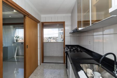Apartamento para alugar com 95m², 3 quartos e 2 vagasCozinha