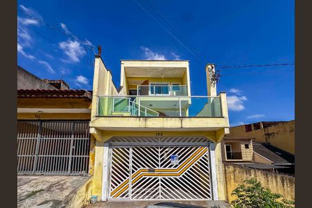 Apartamento para alugar com 70m², 2 quartos e 1 vagaFachada
