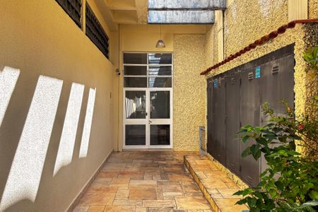 Apartamento para alugar com 84m², 3 quartos e sem vaga Apartamento para alugar com 84m², 3 quartos e sem vagaentrada do predio