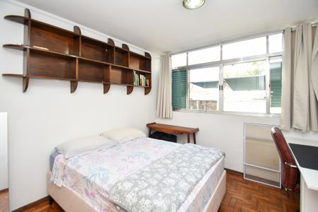 Apartamento para alugar com 84m², 3 quartos e sem vaga Apartamento para alugar com 84m², 3 quartos e sem vagaquarto
