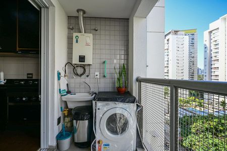 Apartamento à venda com 57m², 2 quartos e 1 vagaÁrea de Serviço 