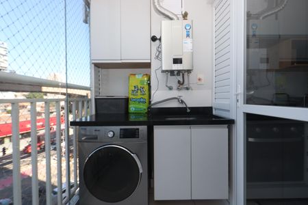 Apartamento à venda com 45m², 2 quartos e sem vagaVaranda - Lavanderia