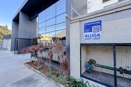Apartamento para alugar com 50m², 2 quartos e 1 vagaFachada - Plaquinha