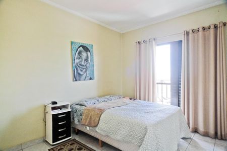 Suíte de casa à venda com 3 quartos, 122m² em Vila Cruz das Almas, São Paulo