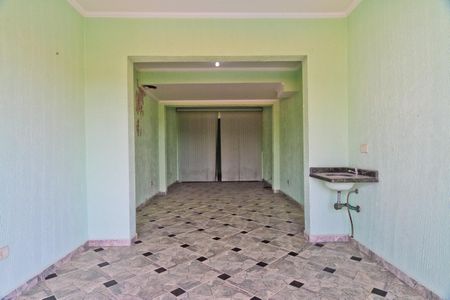 Casa à venda com 122m², 3 quartos e 4 vagas Casa à venda com 122m², 3 quartos e 4 vagasÁrea externa