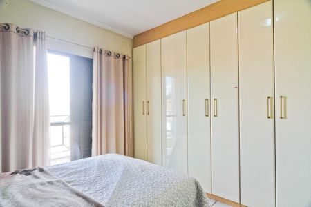 Casa à venda com 122m², 3 quartos e 4 vagas Casa à venda com 122m², 3 quartos e 4 vagasSuíte
