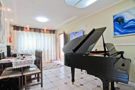 Sala de casa à venda com 3 quartos, 122m² em Vila Cruz das Almas, São Paulo