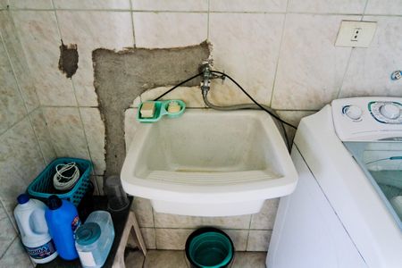 Casa à venda com 122m², 3 quartos e 4 vagas Casa à venda com 122m², 3 quartos e 4 vagasÁrea de Serviço