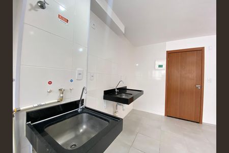 Apartamento para alugar com 44m², 2 quartos e sem vaga
