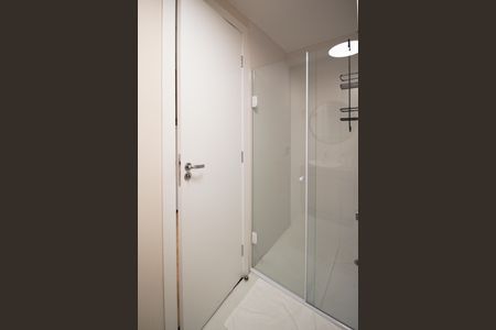 Studio para alugar com 24m², 1 quarto e sem vaga Studio para alugar com 24m², 1 quarto e sem vagaBanheiro