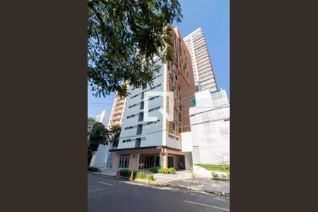 Studio para alugar com 24m², 1 quarto e sem vaga Studio para alugar com 24m², 1 quarto e sem vagaFachada