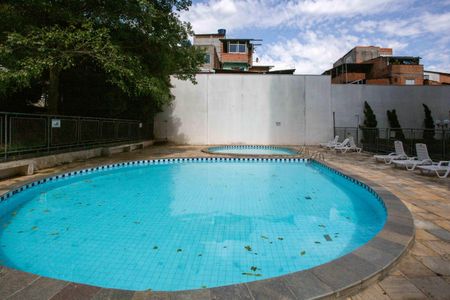 Apartamento à venda com 65m², 3 quartos e 1 vagaPiscina