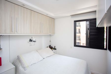 Apartamento à venda com 65m², 3 quartos e 1 vagaQuarto 2