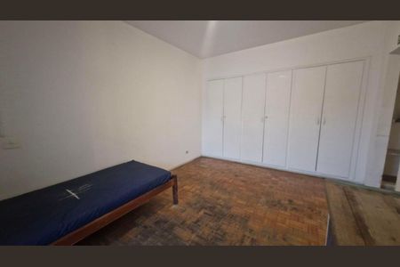 Casa à venda com 6 quartos, 324m² em Chácara Santo Antônio (Zona Sul), São Paulo