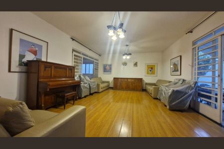 Casa à venda com 6 quartos, 324m² em Chácara Santo Antônio (Zona Sul), São Paulo