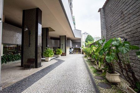 Apartamento à venda com 75m², 2 quartos e 2 vagas