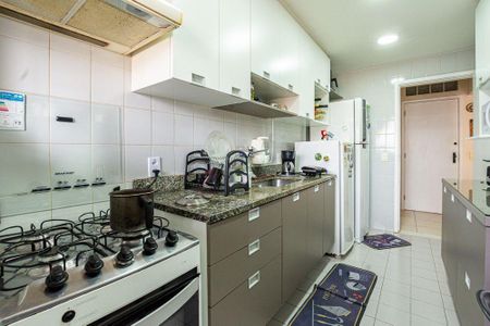 Apartamento à venda com 75m², 2 quartos e 2 vagas