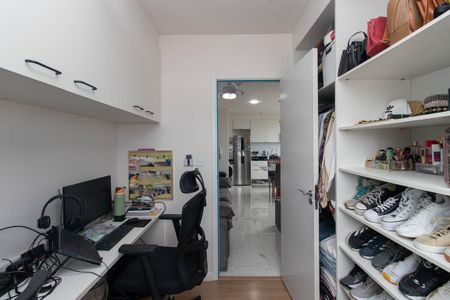 Apartamento à venda com 73m², 2 quartos e 1 vagaQuarto 2