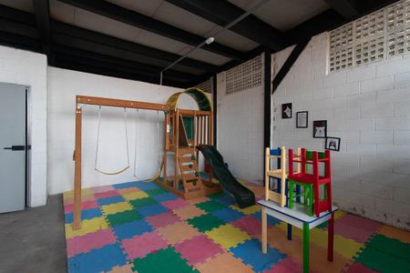 Apartamento à venda com 73m², 2 quartos e 1 vagaÁrea comum - Playground
