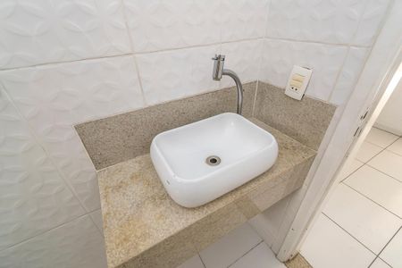 Apartamento para alugar com 58m², 2 quartos e 1 vagaBanheiro