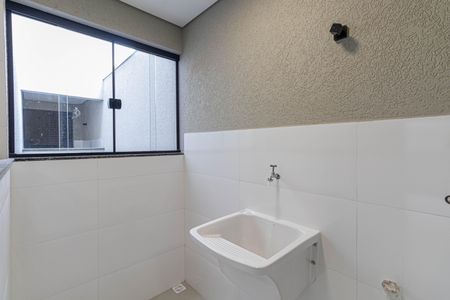 Casa para alugar com 39m², 2 quartos e sem vagaÁrea de Serviço