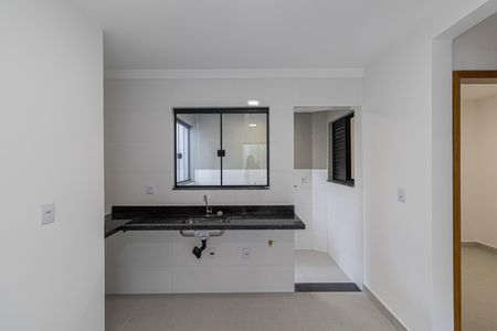 Casa para alugar com 39m², 2 quartos e sem vagaSala e Cozinha 