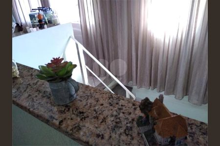 Casa à venda com 2 quartos, 200m² em São Domingos, São Paulo