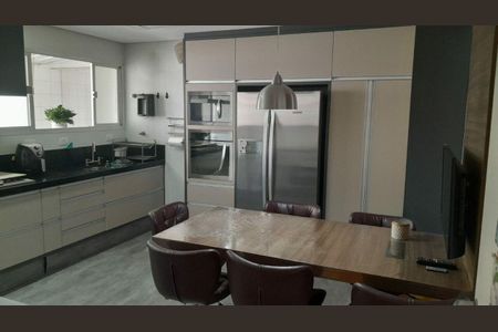 Apartamento à venda com 4 quartos, 210m² em Vila Mascote, São Paulo