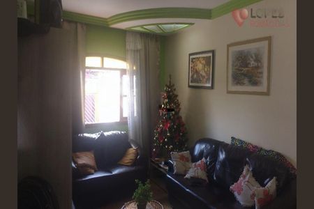 Casa à venda com 3 quartos, 202m² em Jardim Santo Elias, São Paulo